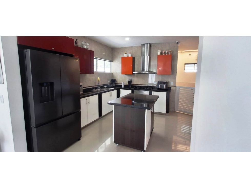 VENDEMOS CASA EN PANCE DE TRES NIVELES EN CONDOMINIO — foto 2