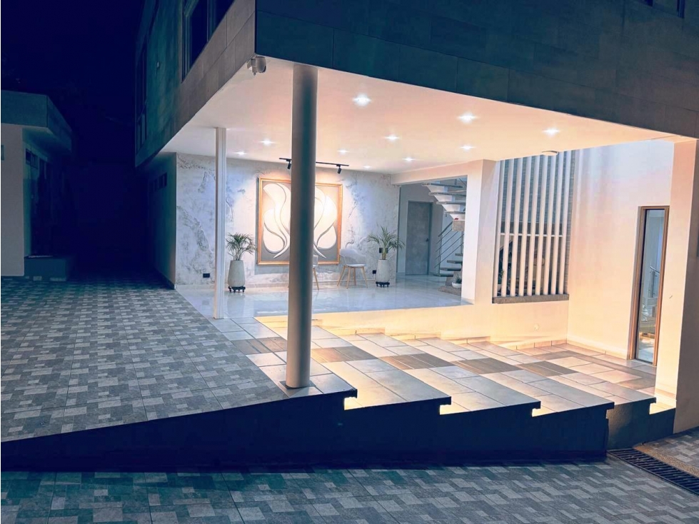 ALQUILO CASA LUXURY AIRBNB "EL REFUGIO DE ANDRES" EN CIUDAD JARDIN — foto 4