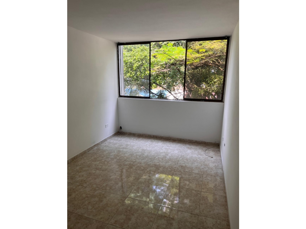 VENDEMOS APTO EN UNIDAD RESIDENCIAL EN EL BARRIO CAPRI. — foto 5