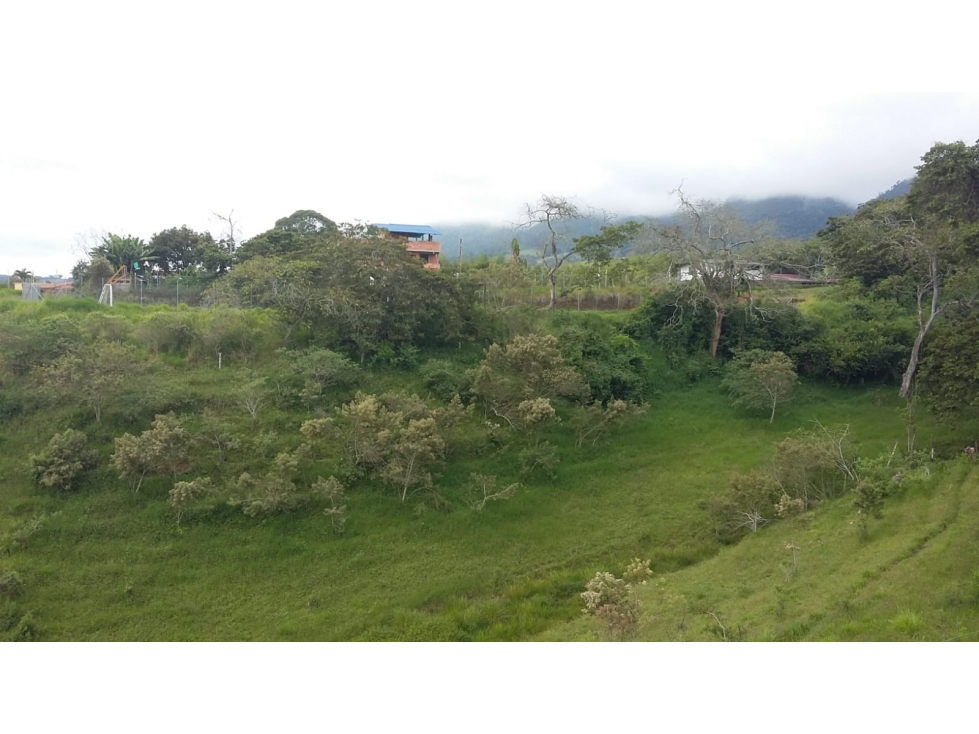 CASA EN CONDOMINIO LAGO CALIMA - 4
