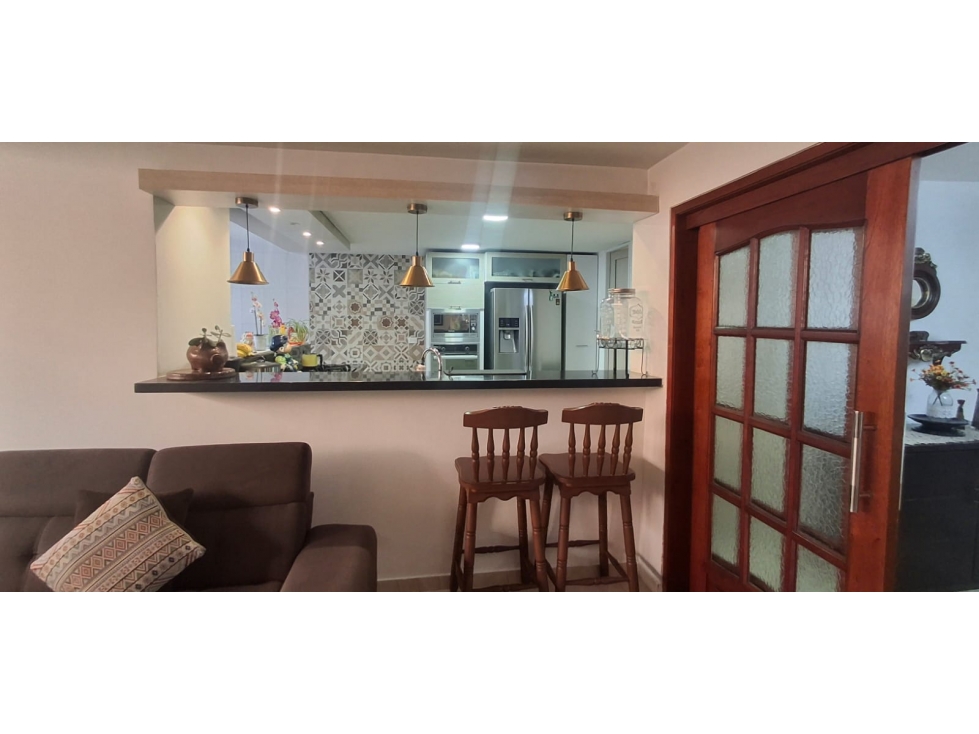 CASA EXTENA EN QUINTAS DE DON SIMON