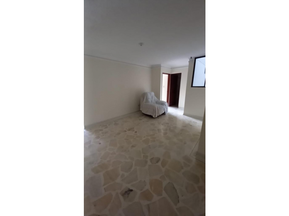 APTO EN SAN FERNANDO CERCA A CARULLA — foto 4