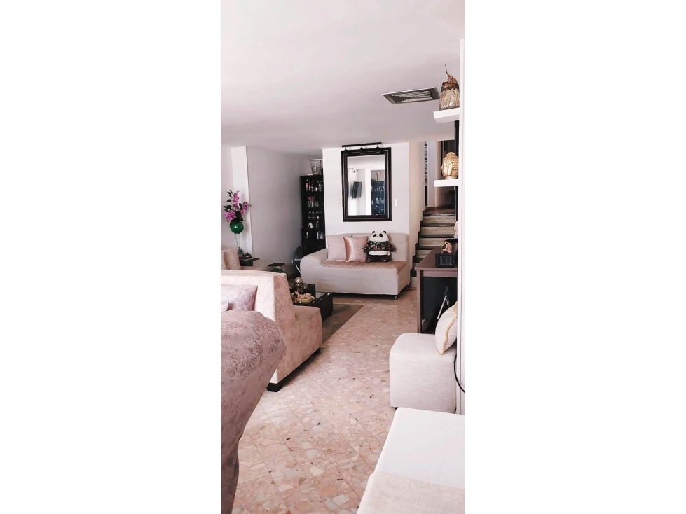 VENDEMOS APTO HERMOSO EN EDIFICIO EN EL BARRIO EL INGENIO. — foto 3