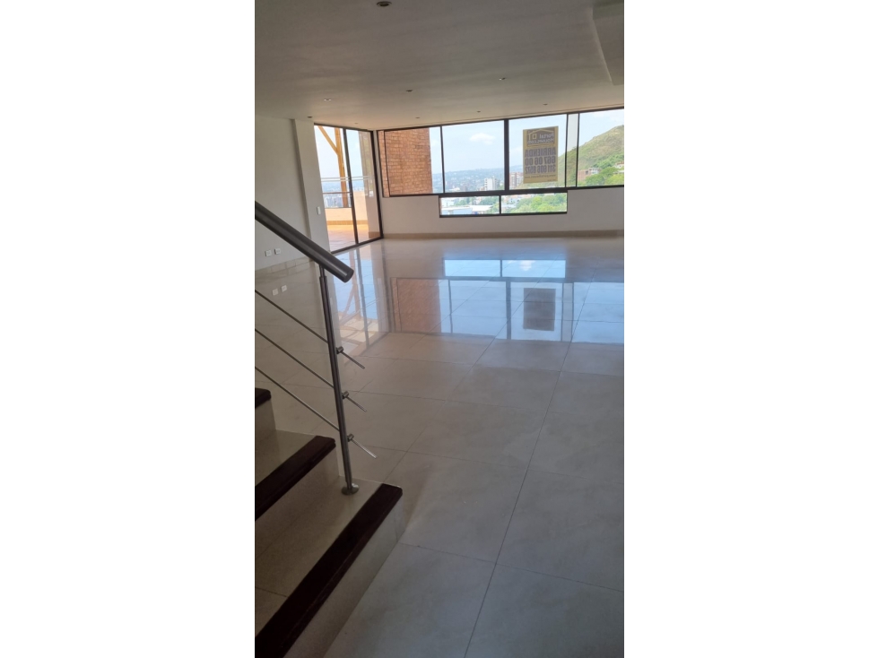 VENDEMOS APTO REMODELADO DUPLEX EN BELLAVISTA. — foto 6