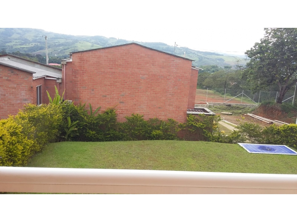 CASA EN CONDOMINIO LAGO CALIMA - 6