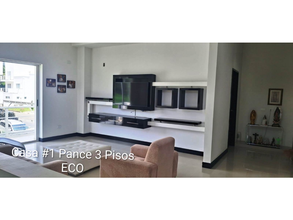 VENDEMOS CASA EN PANCE DE TRES NIVELES EN CONDOMINIO — foto 4