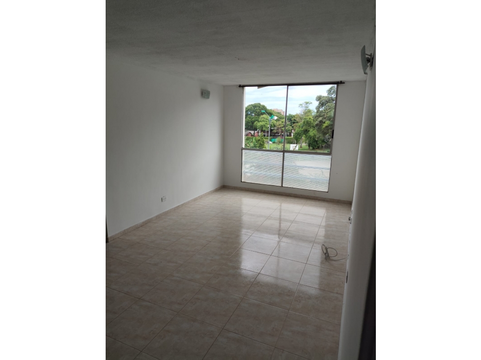 APTO REMODELADO BOSQUES DE CAÑAVERALEJO