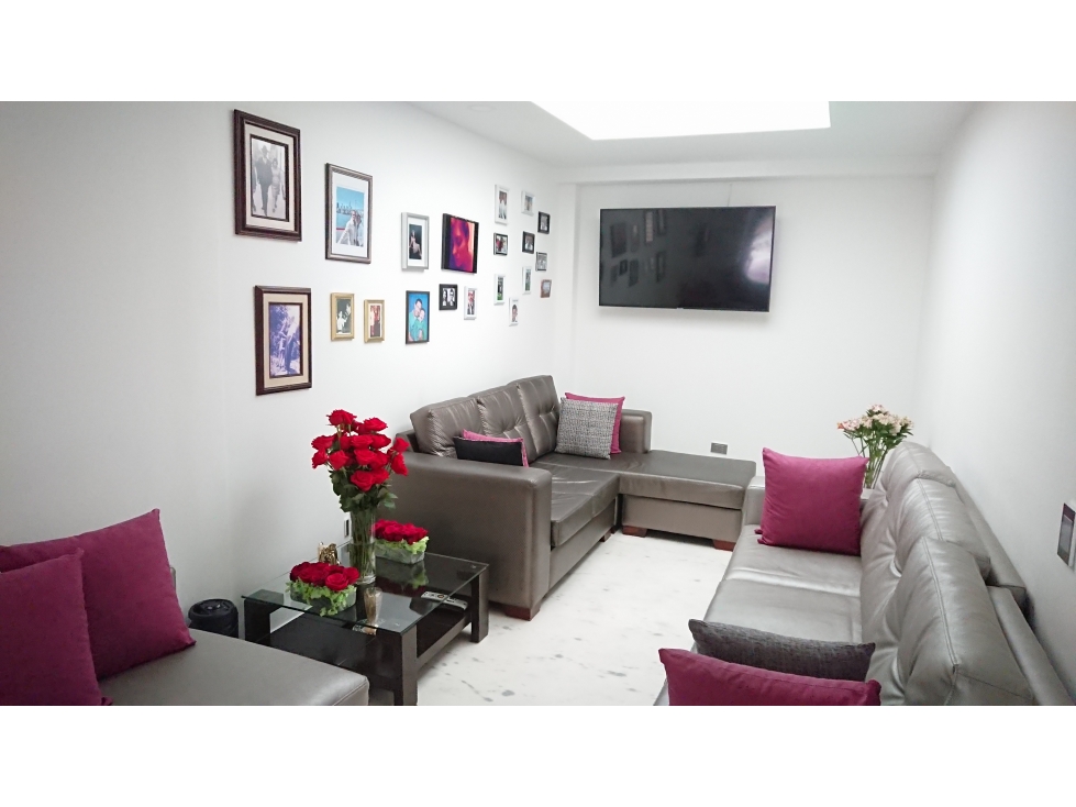 Se vende casa REMODELADA en pradera norte.
