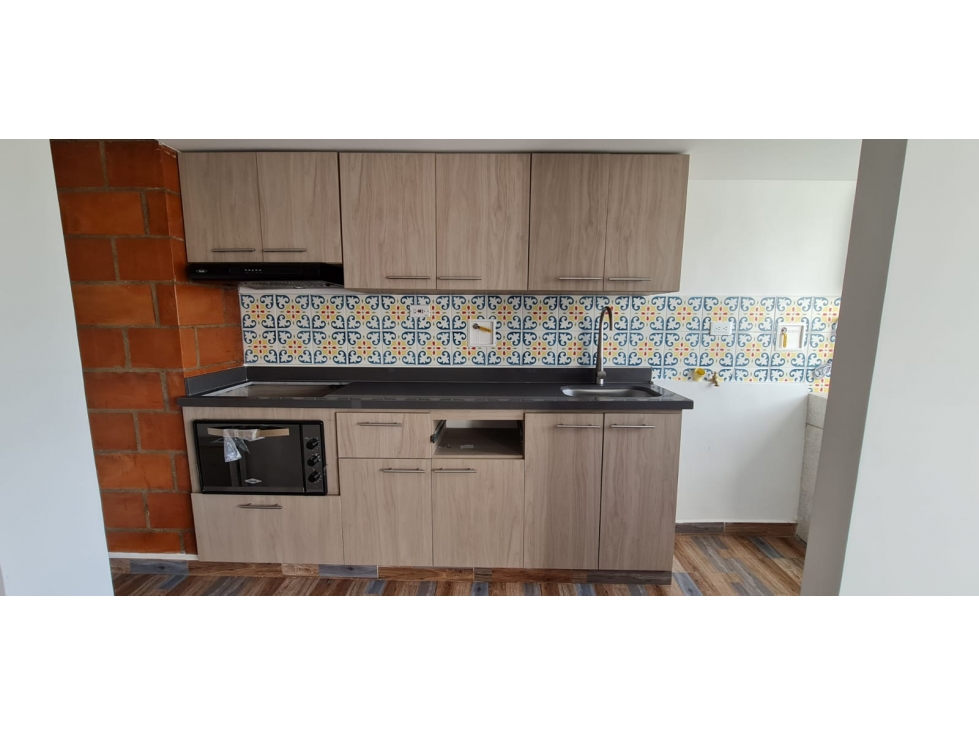 Vendo APARTAMENTO EN RIONEGRO EN UNIDAD CERRADA