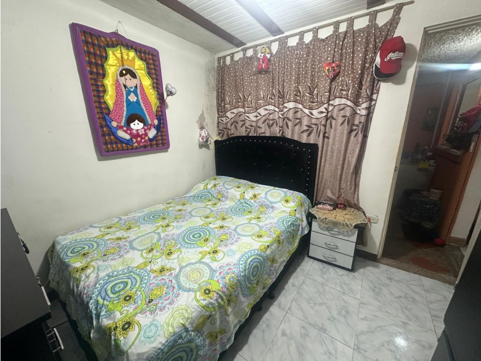 CASA BIFAMILIAR PARA LA VENTA — foto 5