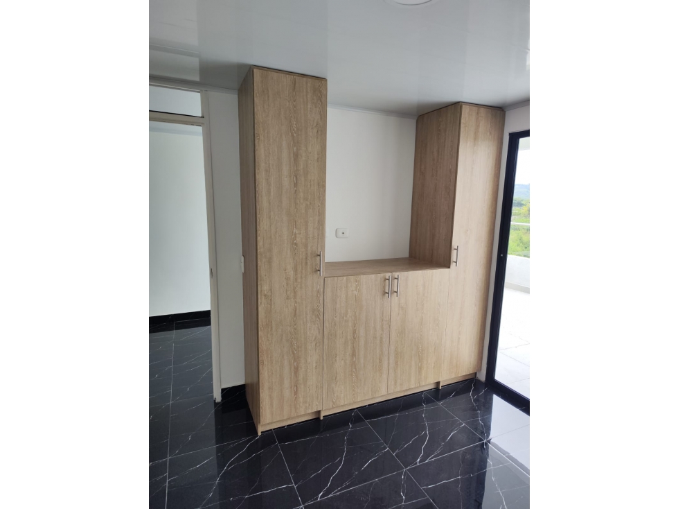 Casa de 4 pisos en sector de Quimbaya — foto 4