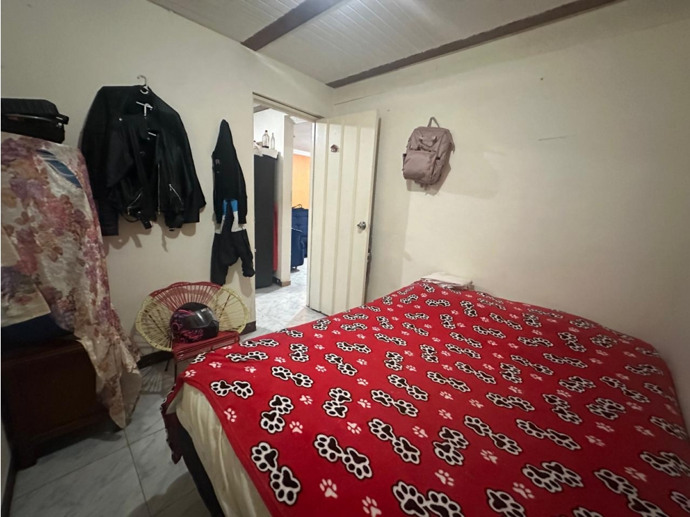 CASA BIFAMILIAR PARA LA VENTA — foto 4