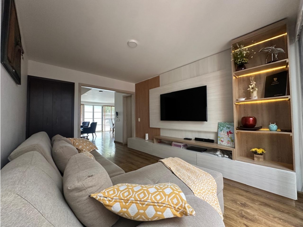 Casa en conjunto cerrado en el norte para la venta