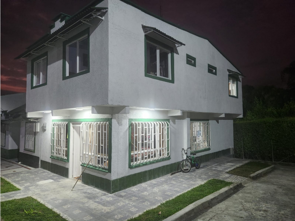 Casa para la venta en Conjunto Loma Verde