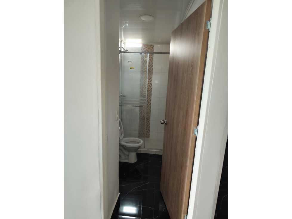 Casa de 4 pisos en sector de Quimbaya — foto 5