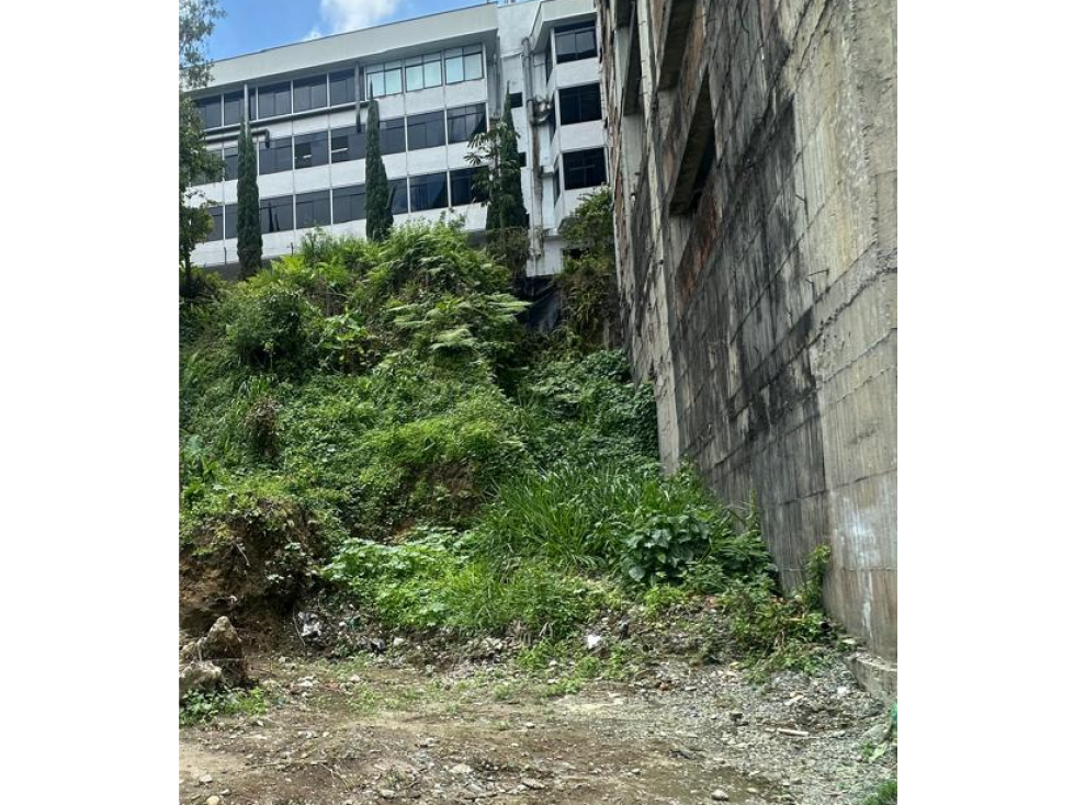 Venta de lote con excelente ubicación — foto 2