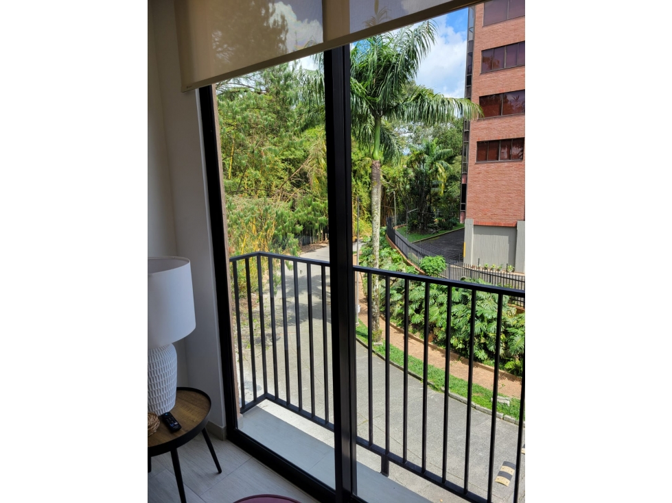 Apartamento amoblado en barrio Laureles — foto 3