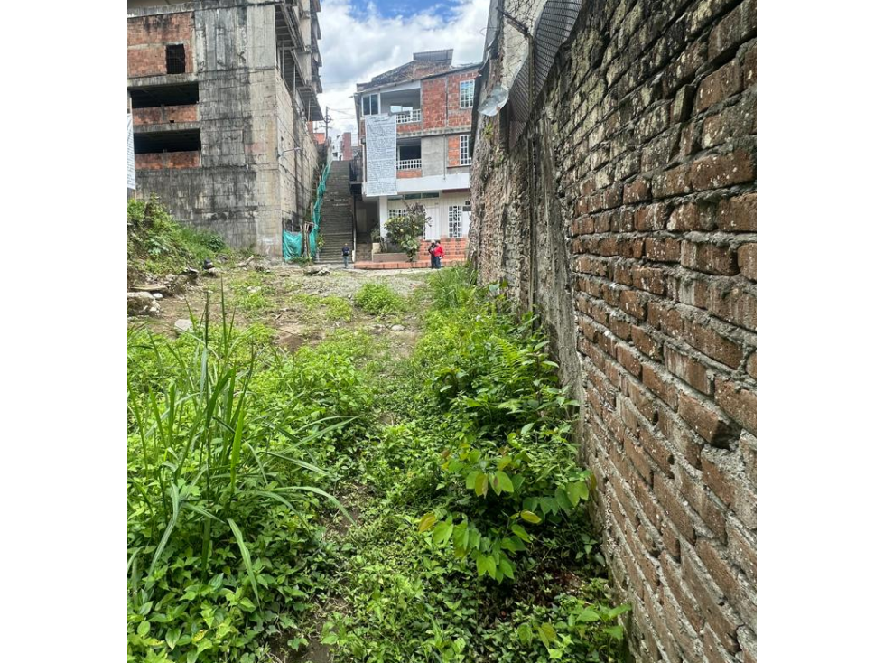Venta de lote con excelente ubicación — foto 3