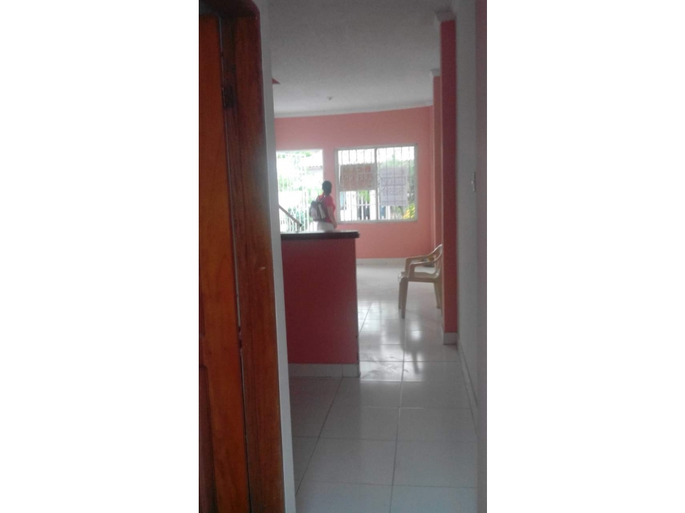 SC INMOBILIARIA VENDE APARTAMENTO 2 PISOS EN EL B/ 6 DE MARZO - MTR — foto 2