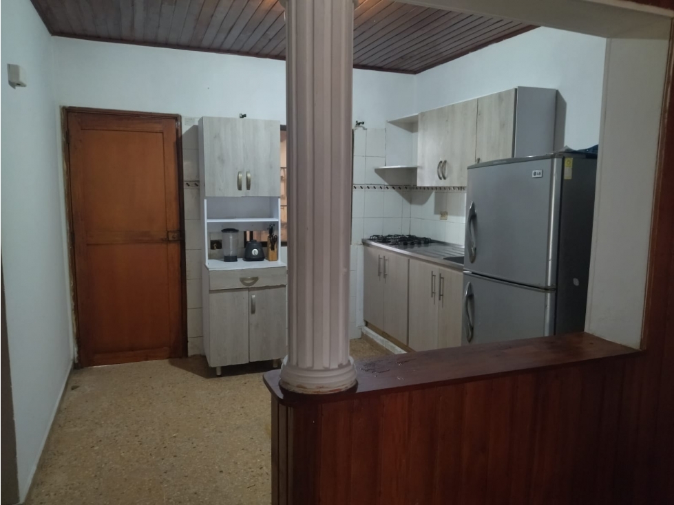 SC RED INMOBILIARIA VENDE CASA EN EL B/ LAS VIÑAS — foto 4