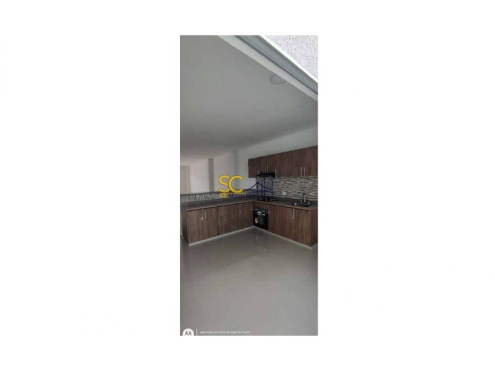 SC INMOBILIARIA VENDE CASA DE 2 PISOS EN B/ SANTA ELENA-MONTERIA — foto 5