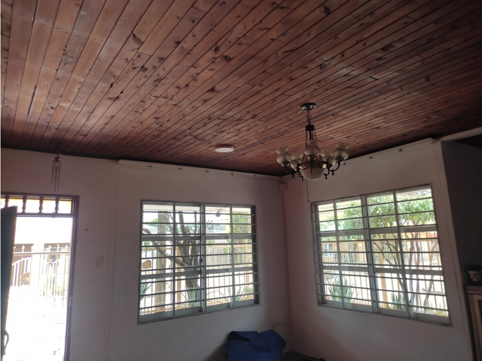 SC RED INMOBILIARIA VENDE CASA EN EL B/ LACHARME — foto 5