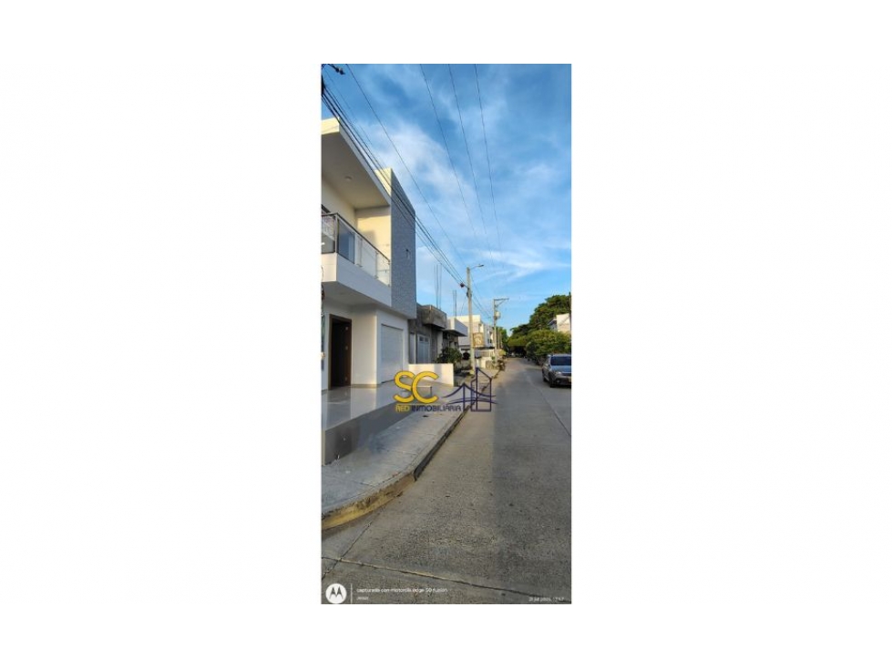 SC INMOBILIARIA VENDE CASA DE 2 PISOS EN B/ SANTA ELENA-MONTERIA — foto 2