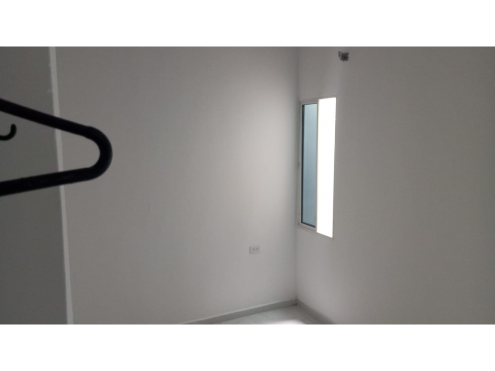 SC INMOBILIARIA VENDE CASA B/ PUENTE UNO — foto 5