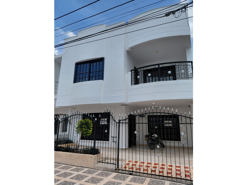 SC RED INMOBILIARIA ARRIENDA CASA EN EL B/ BRIZALIA - MONTERÍA