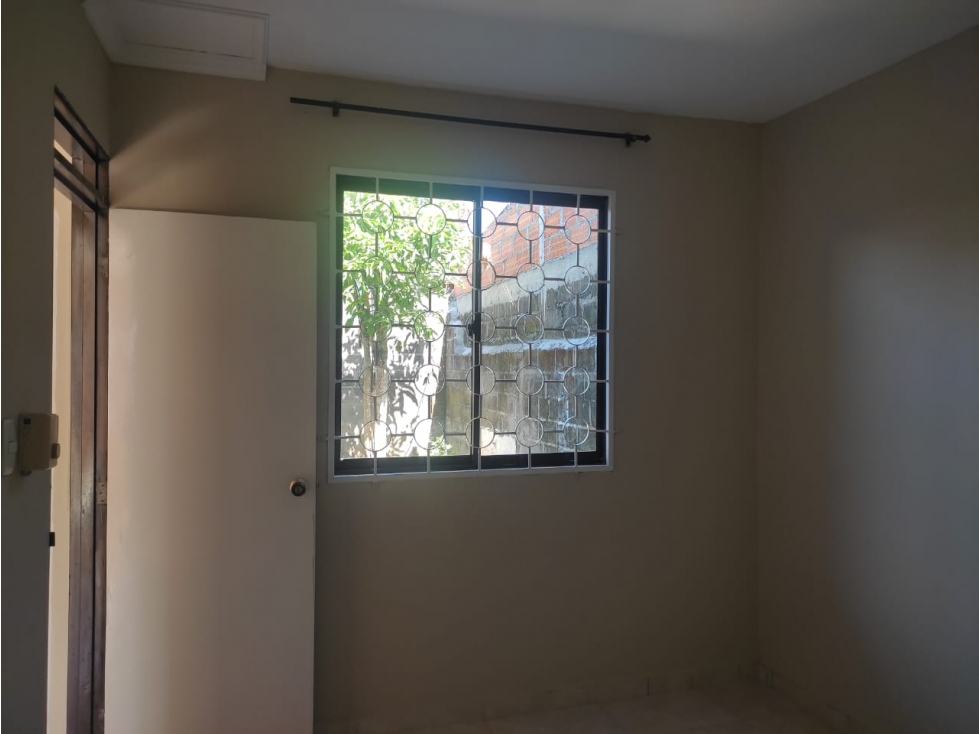 SC INMOBILIARIA VENDE CASA EN CONFACOR — foto 5
