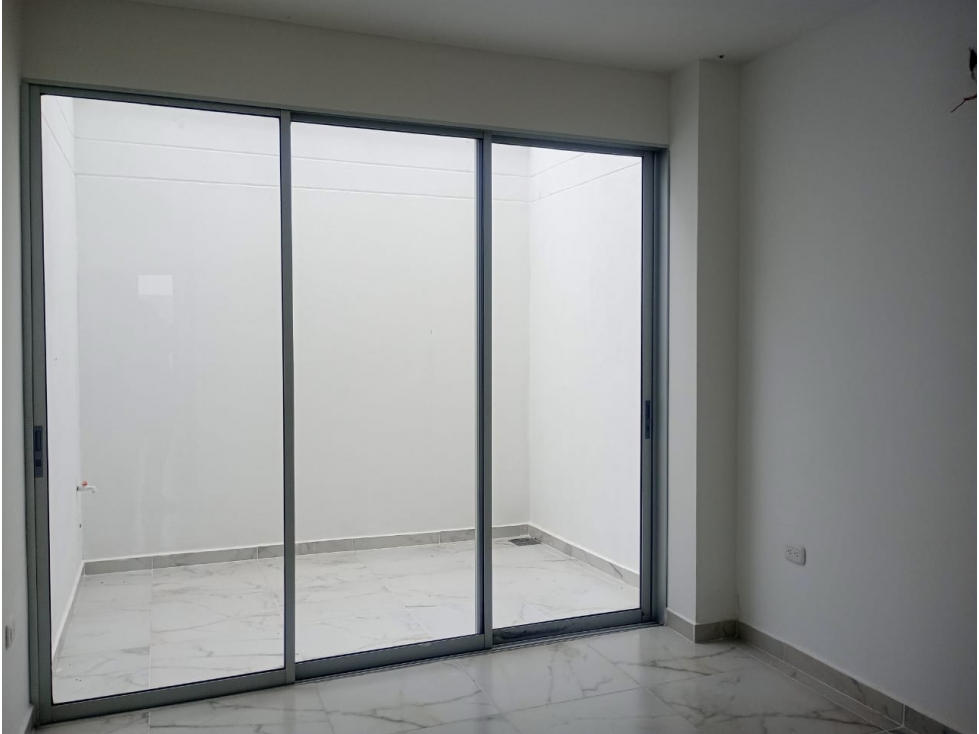 SC INMOBILIARIA VENDE CASA DE 2 PISOS EN B/ VILLA NATALIA MONTERIA — foto 6