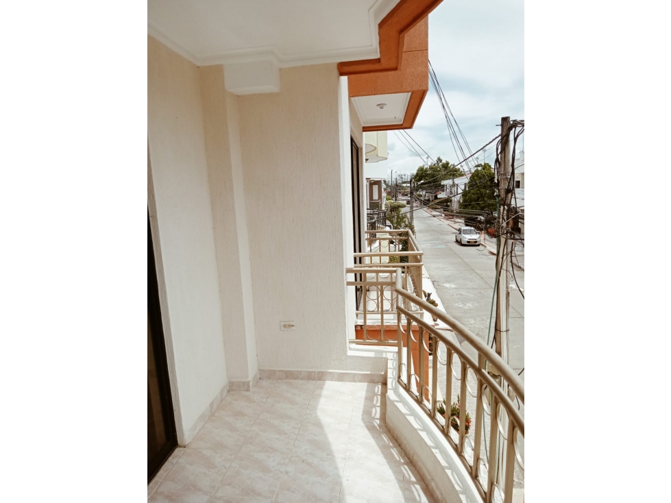 SC RED INMOBILIARIA VENDE CASA 2DO PISO EN EL B/ LOS ANGELES — foto 4