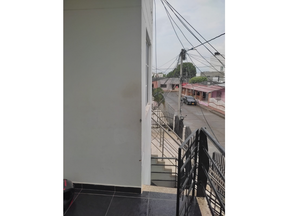 SC INMOBILIARIA VENDE APARTAMENTO EN LA FLORESTA — foto 2