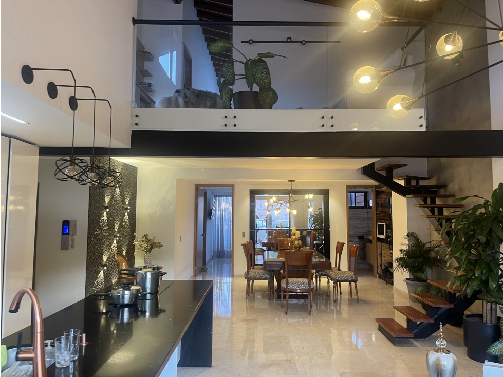 VENTA DE PENTHOUSE DUPLEX EN LA ALMERIA MEDELLIN