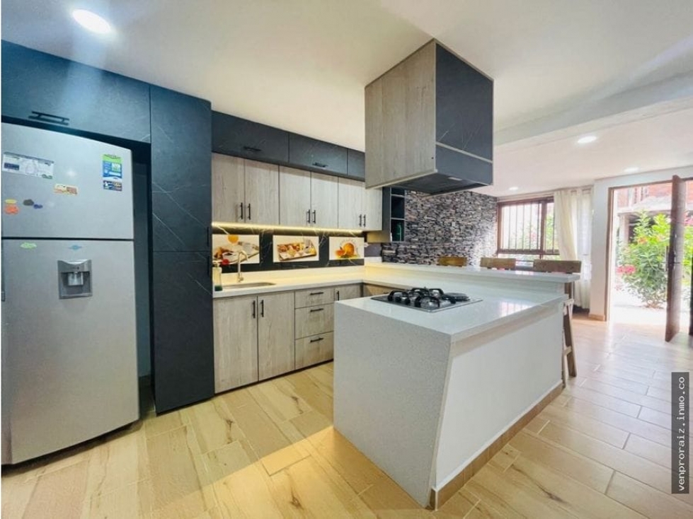 VENTA CASA EN LA CEJA DEL TAMBO, ANTIOQUIA - 1