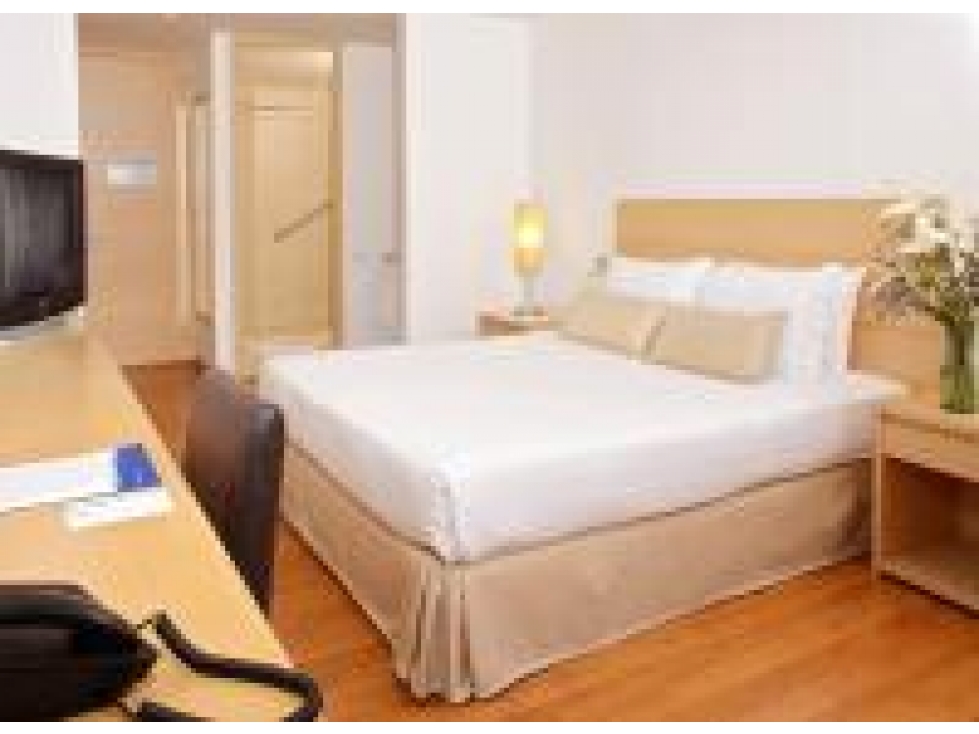 Venta Suite hotelera, Milla de Oro en El Poblado Medellin. — foto 2