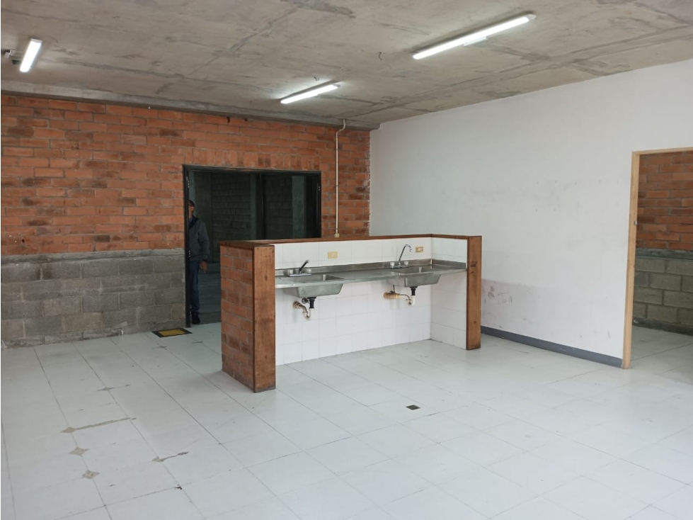 VENTA DE BODEGA EN ZONA FRANCA DE RIONEGRO - 3