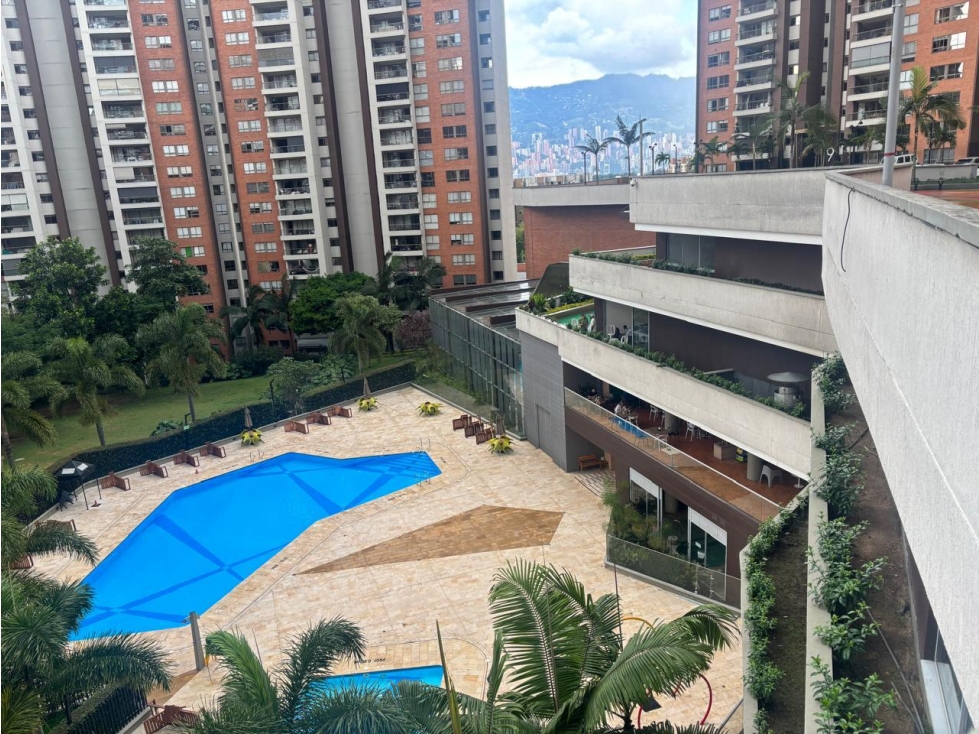 Venta Apartamento en La Loma de Los Bernal. Medellin (C)