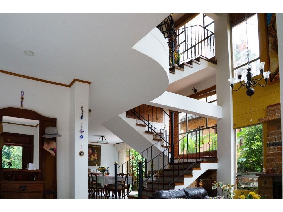 Venta Casa Unifamiliar en La Doctora. Sabaneta Antioquia (C) — foto 2