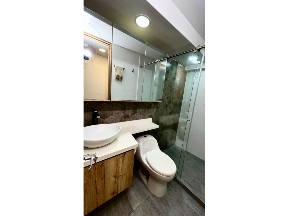 VENTA DE APARTAMENTO EN MEDITERRANEA CIUDAD FABRICATO BELLO — foto 5