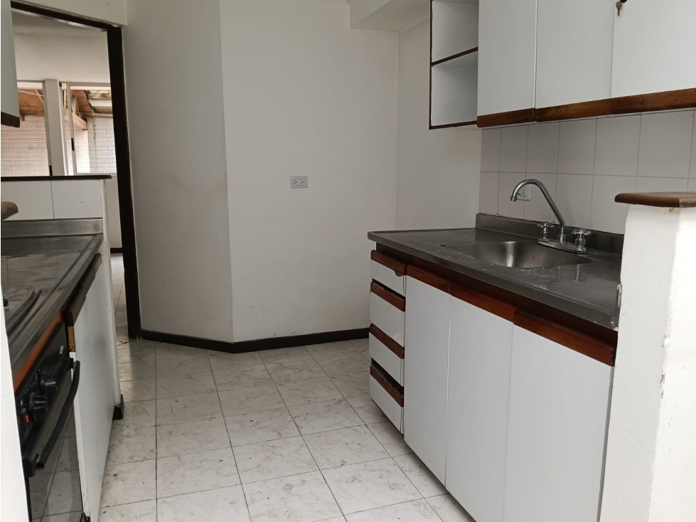 Venta Casa Unifamiliar para REMODELAR en Belén La Palma. Medellin — foto 4