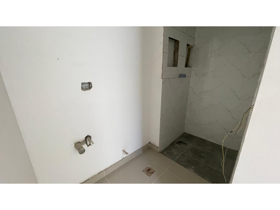 VENTA DE APARTAMENTO EN OBRAS GRIS EN LA HORTENCIA ITAGUI — foto 4