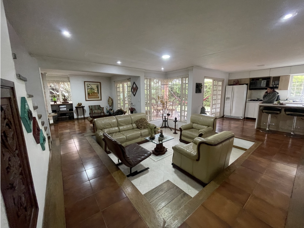 VENTA DE CASA DUPLEX EN SECTOR VIZCAYA EL POBLADO MEDELLIN — foto 2