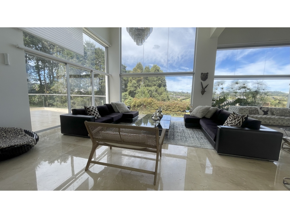 VENTA DE CASA CAMPESTRE EN EL ALTO DE LAS PALMAS ENVIGADO — foto 4