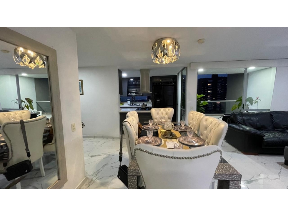 VENTA DE APARTAMENTO EN LA LOMA DEL CHOCHO ENVIGADO