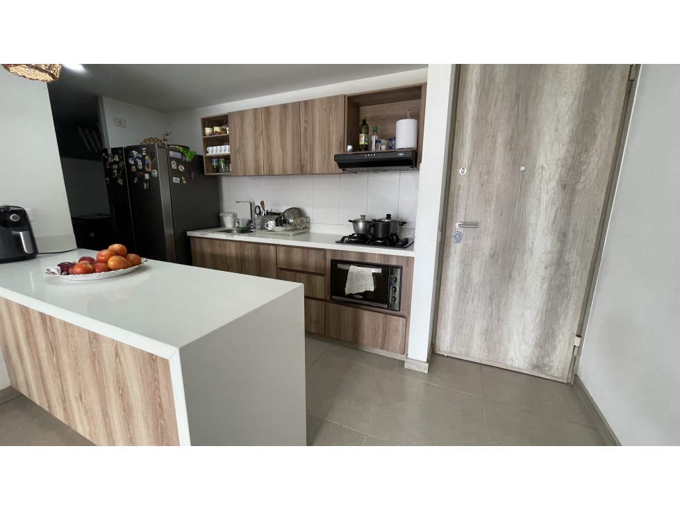 VENTA DE APARTAMENTO EN CIUDAD DEL RÍO, EL POBLADO MEDELLÍN — foto 3