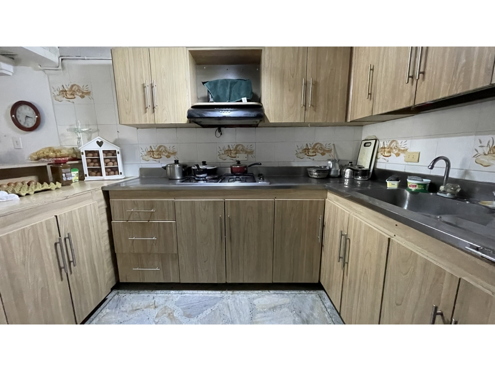 VENTA DE CASA UNIFAMILIAR EN BARRIO SANTA FE MEDELLIN — foto 5