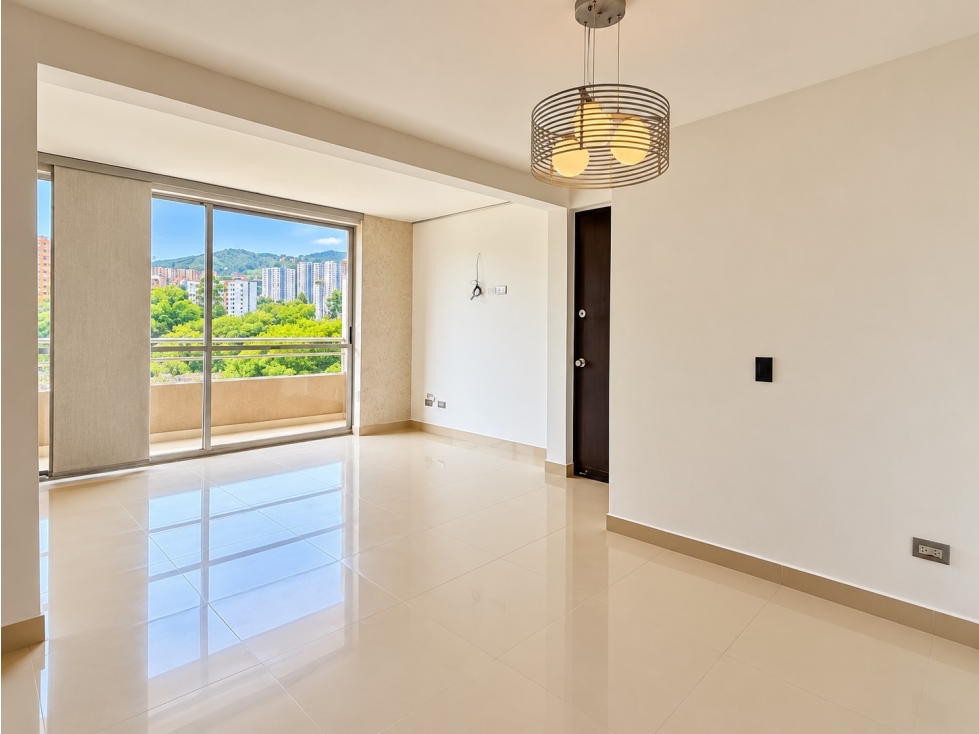 EXCLUSIVA OPORTUNIDAD INMOBILIARIA | LOMA DE LOS BERNAL MEDELLÍN - 4