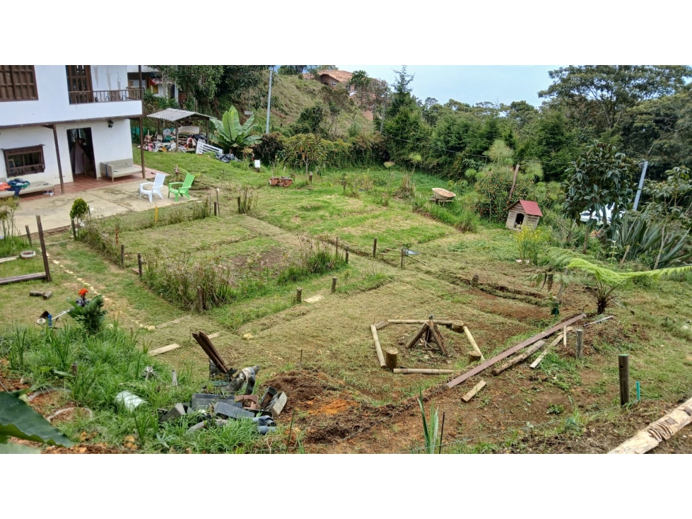 VENTA DE FINCA DE RECREO VEREDA EL PLACER SANTA ELENA MEDELLIN — foto 2