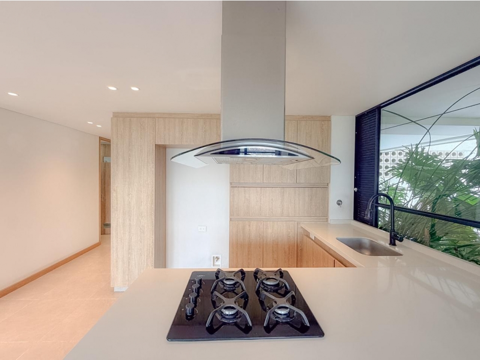 VENTA DE APARTAMENTO EN BOSQUE SANTO EL POBLADO MEDELLIN — foto 2